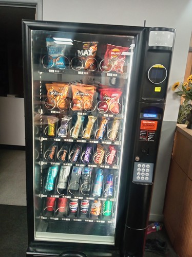 Vending machine with - vending,